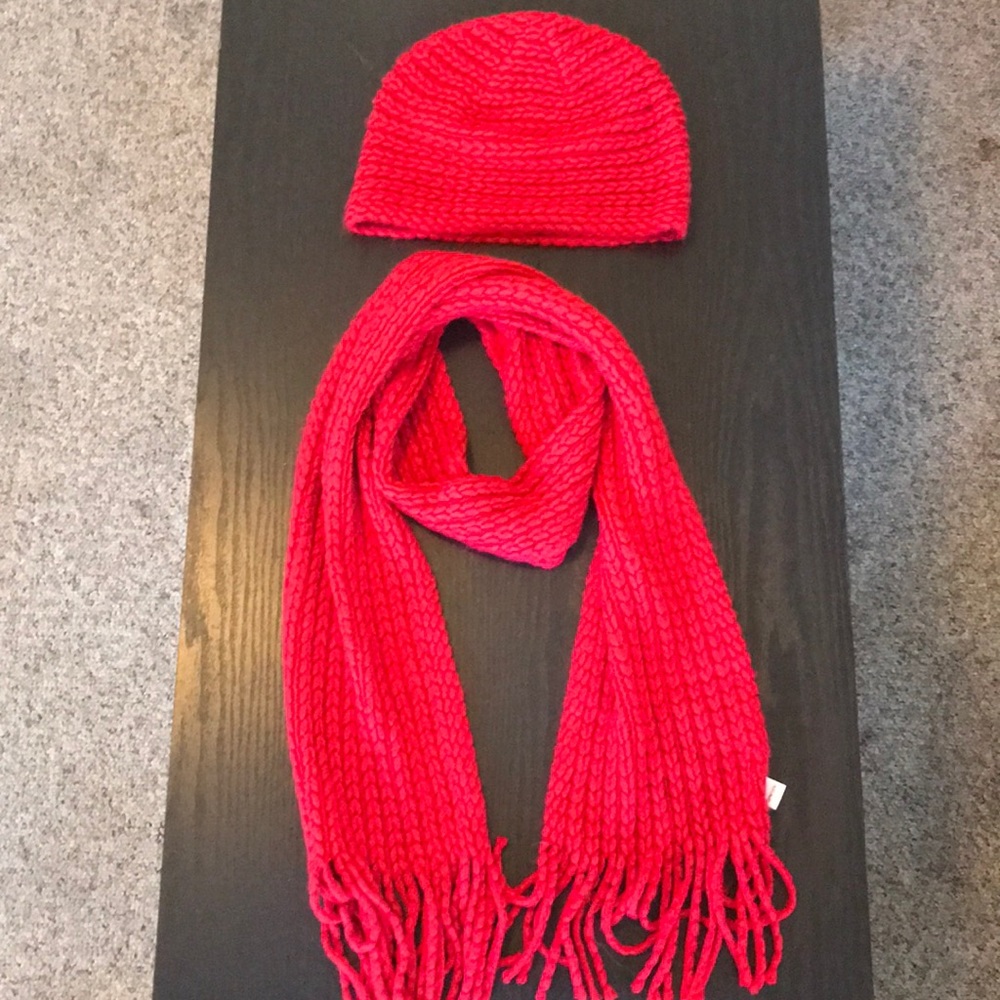 Scarf and beanie set